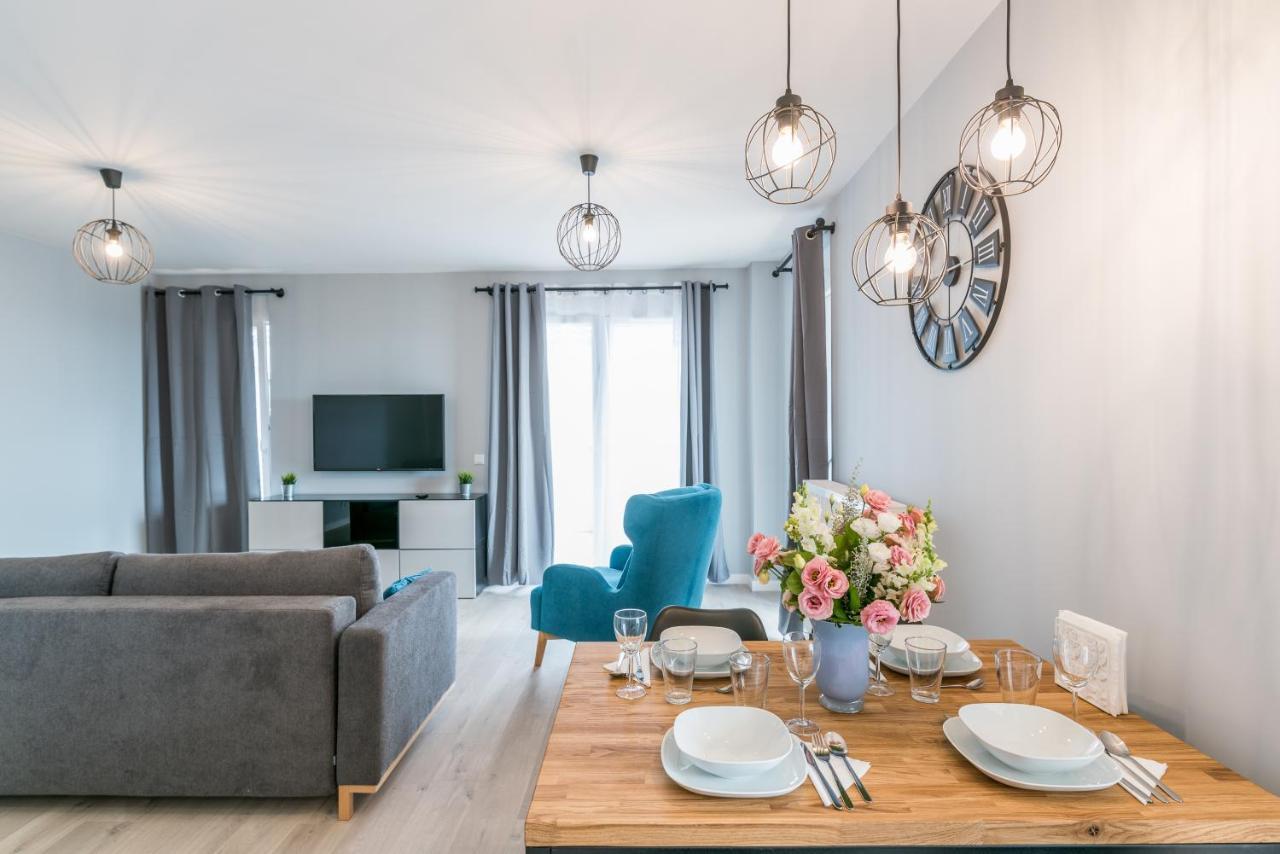 Aparthotel Tower Wroclaw Ngoại thất bức ảnh