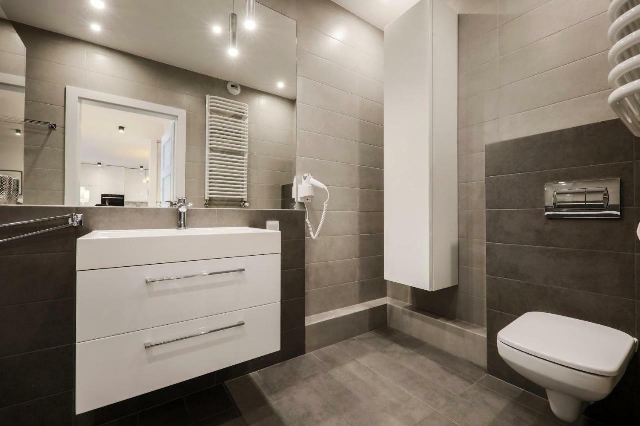 Aparthotel Tower Wroclaw Ngoại thất bức ảnh